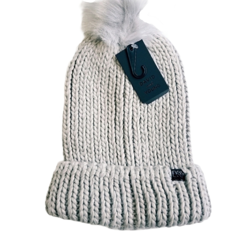 David and Young Grey Pom Knit Beanie Hat